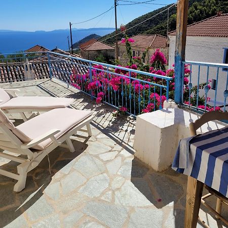 Lovely Traditionnal House With Sea View Tirós Exteriér fotografie