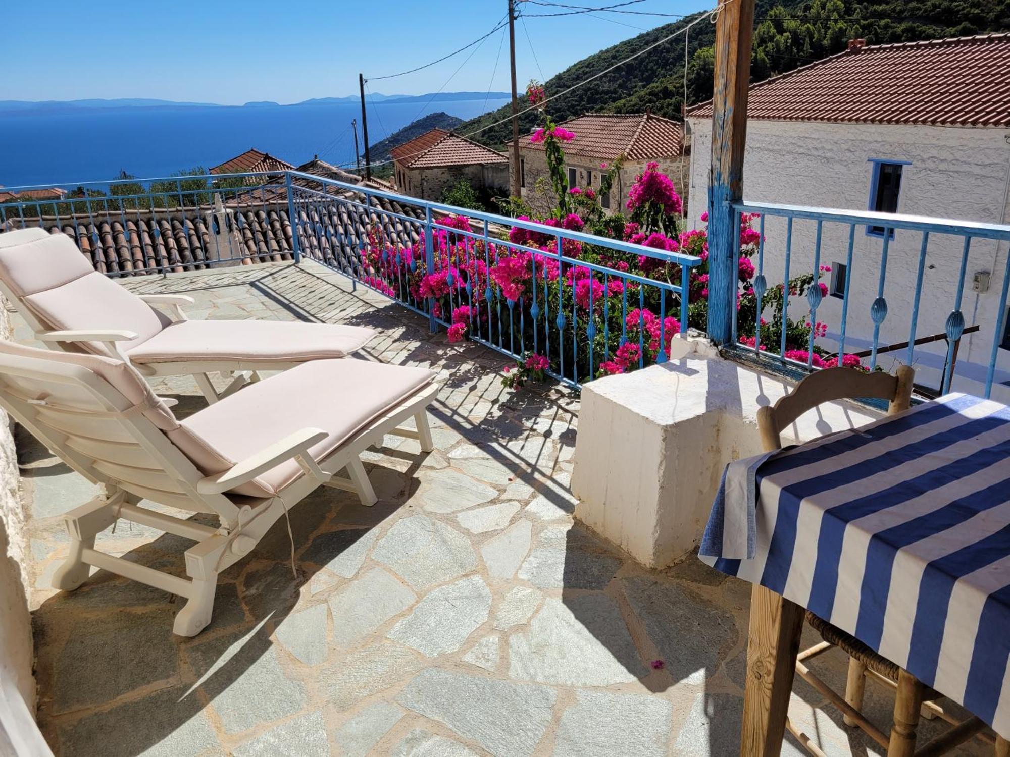 Lovely Traditionnal House With Sea View Tirós Exteriér fotografie