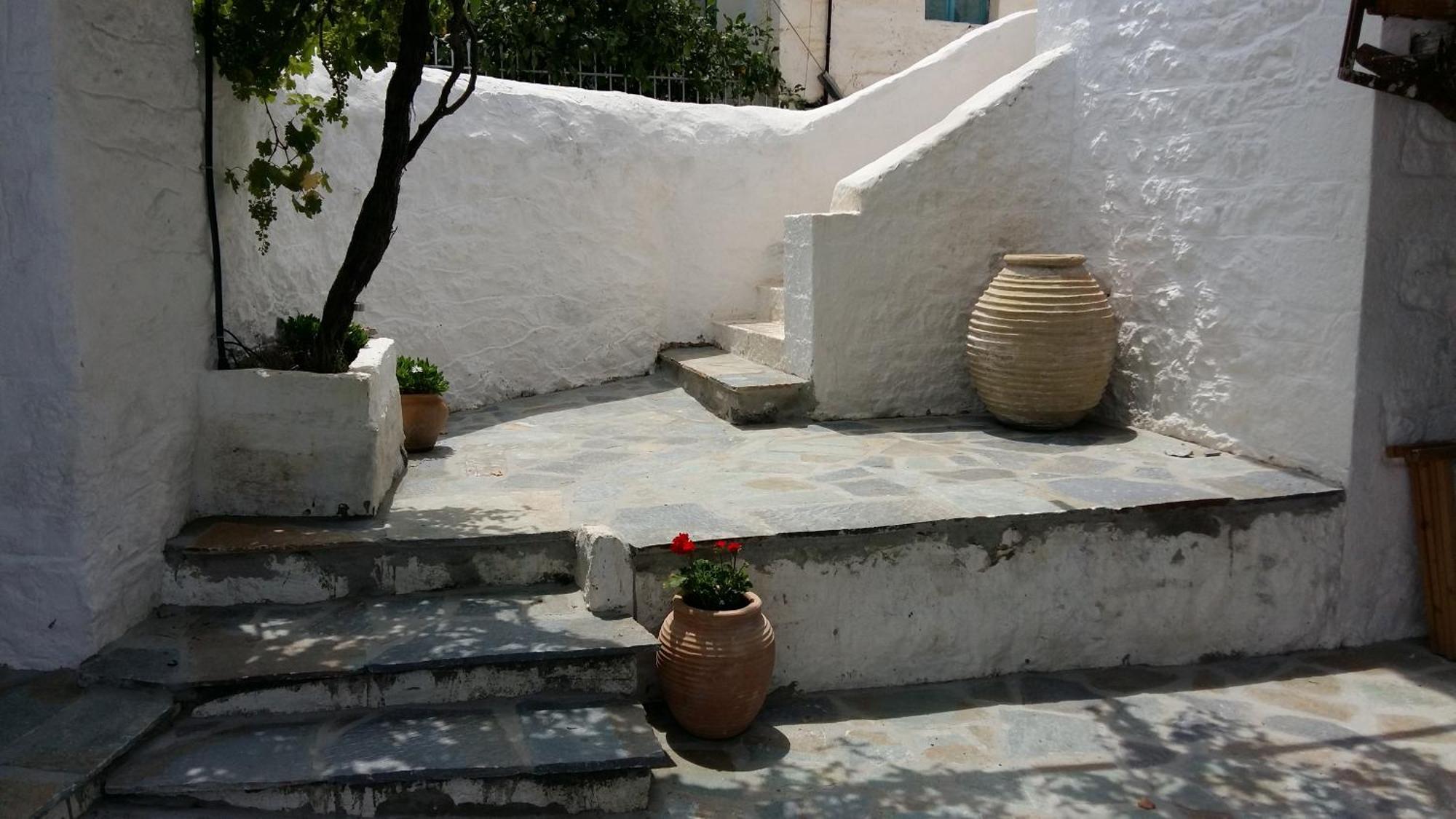 Lovely Traditionnal House With Sea View Tirós Exteriér fotografie