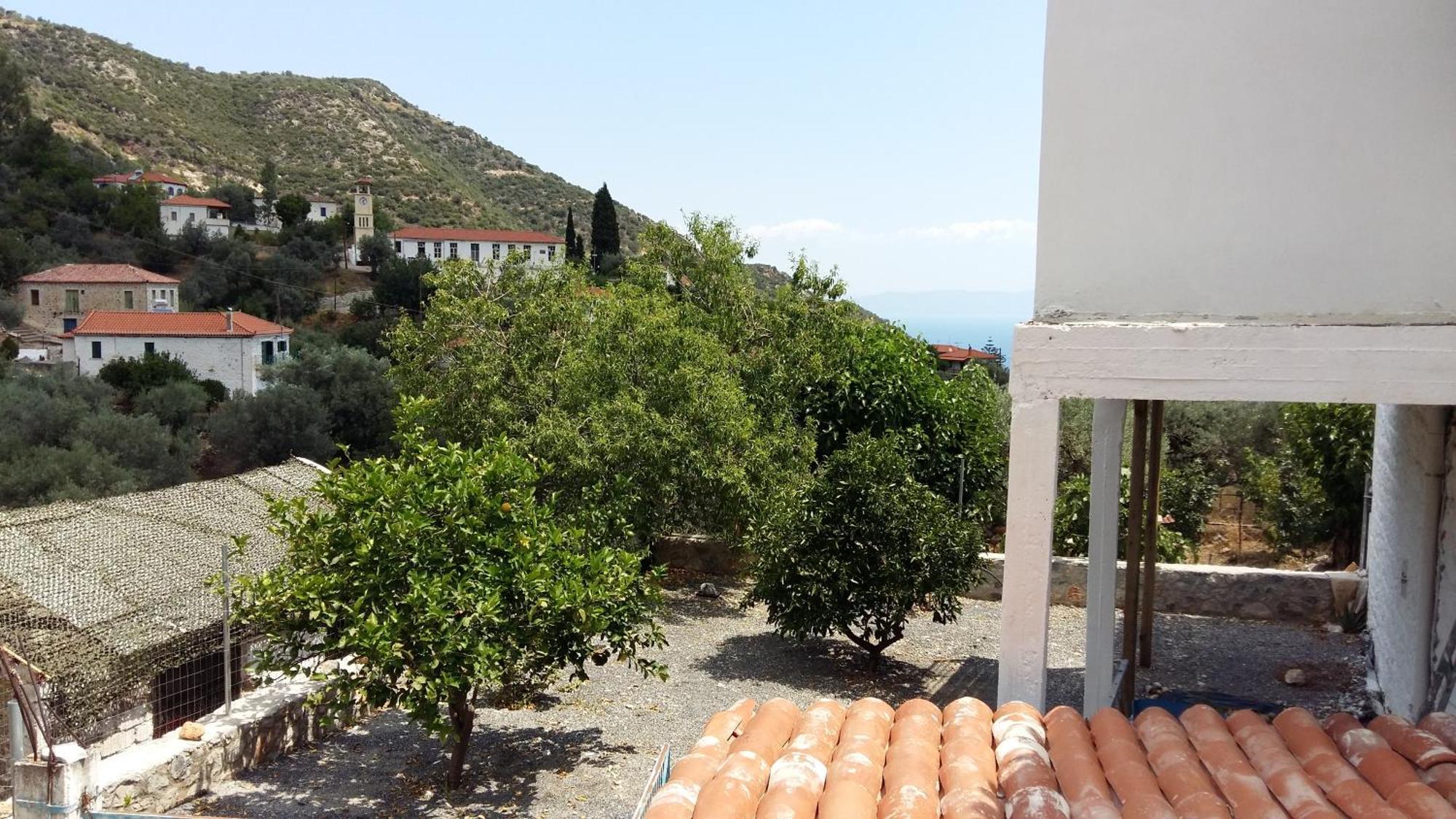 Lovely Traditionnal House With Sea View Tirós Exteriér fotografie